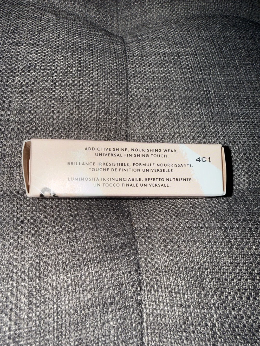 5/$25 Fenty beauty gloss bomb universal lip luminizer in 01 fenty glow NEW